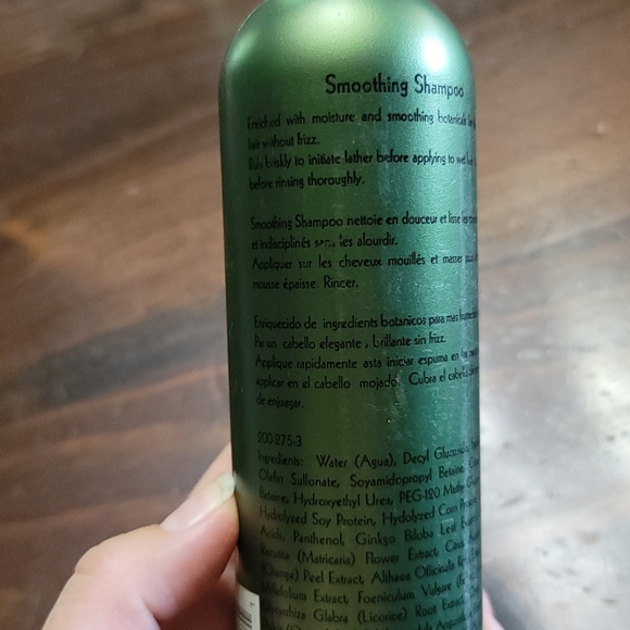 Nwt zerran shampoo 5/$25 - Picture 2 of 2